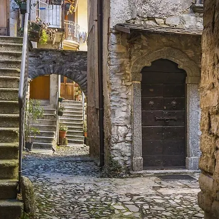Il Fienile Nyaraló Faggeto Lario